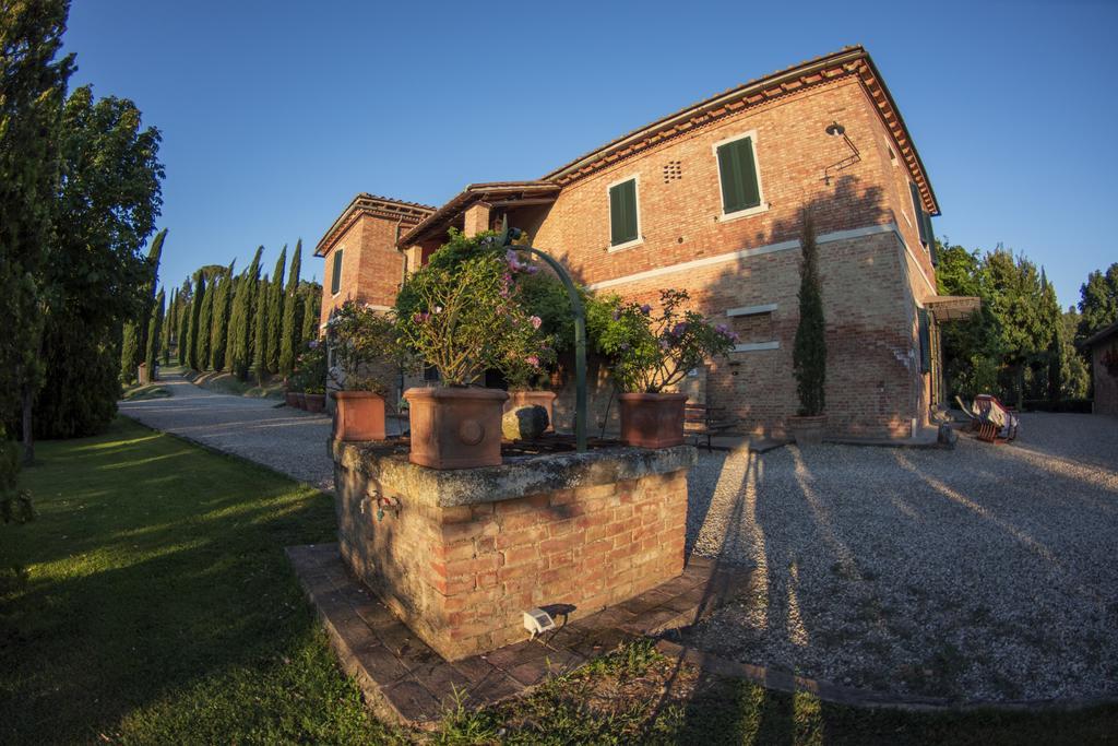 Agriturismo Sant'Alfredo Monteroni d'Arbia Exterior photo